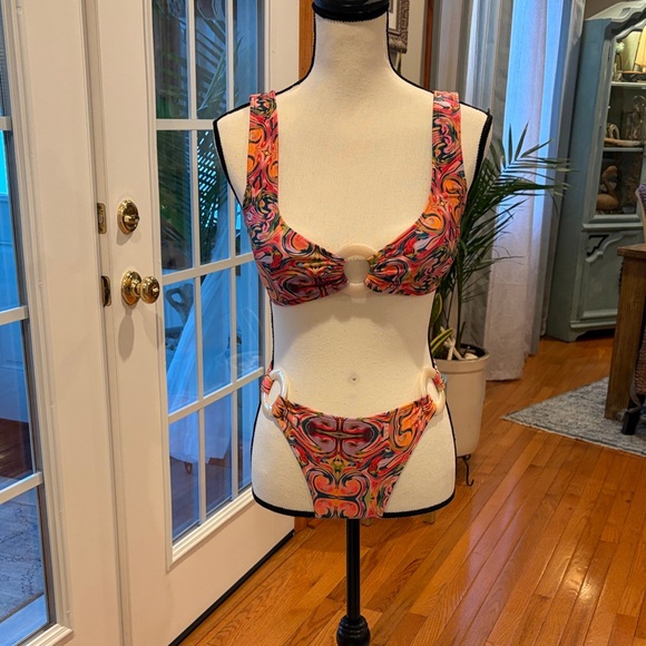 Strawberry Milk Mob "Welcome to the jungle" Bikini - Picture 8 of 17